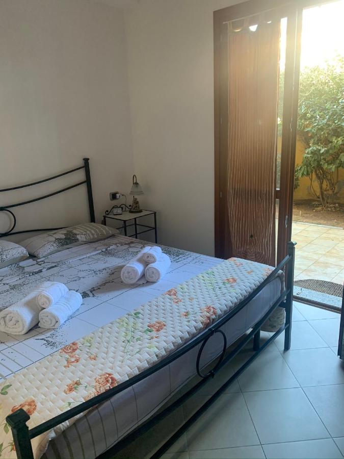 Apartamento La Casa Azzurra La Maddalena  Exterior foto