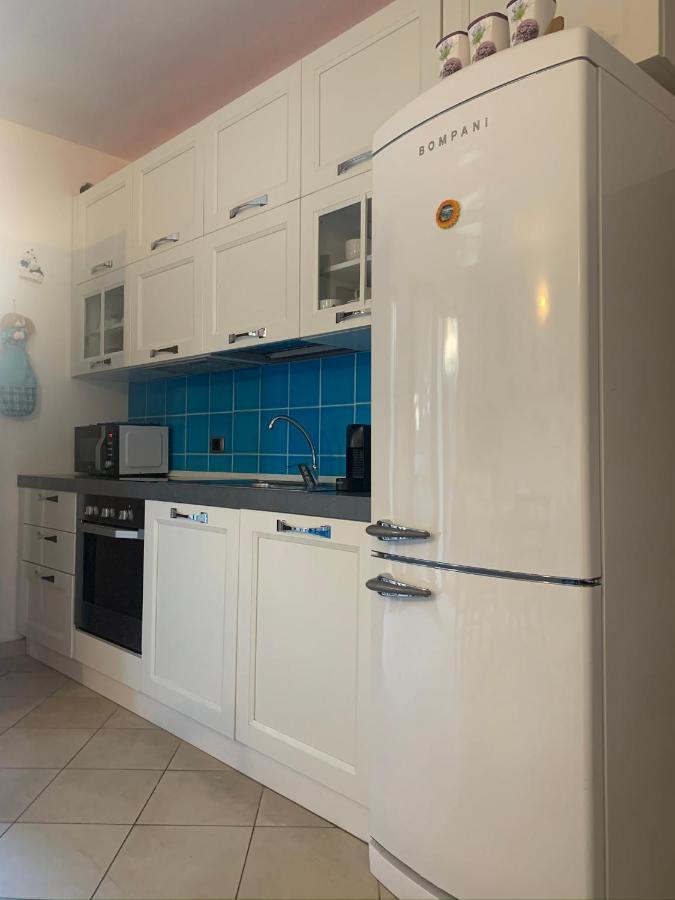 Apartamento La Casa Azzurra La Maddalena  Exterior foto